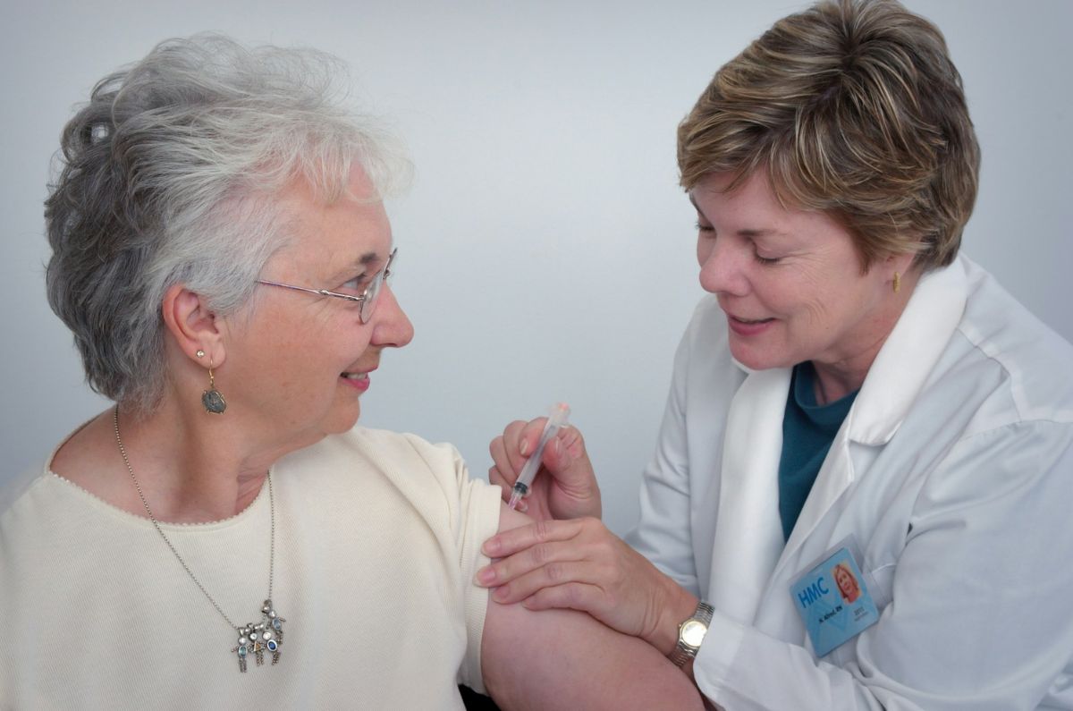 Sarampión en México ¿Los adultos mayores no deben vacunarse? Esta es la razón