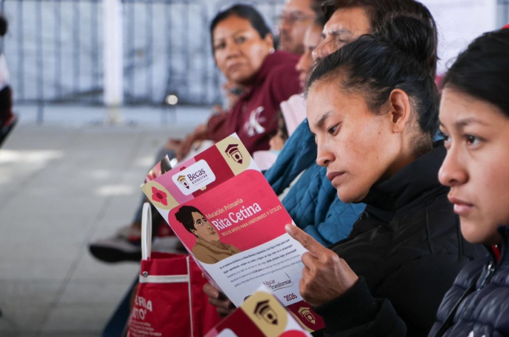 Apoyo a estudiantes de primaria en México