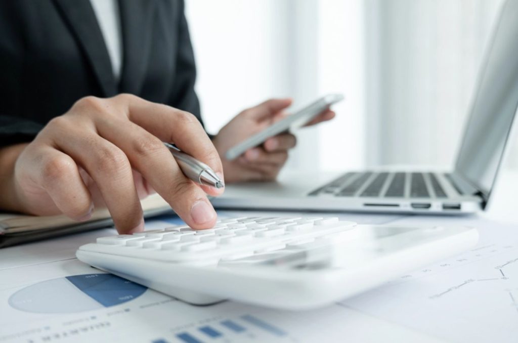 Fecha limite para hacer la declaración de impuestos al SAT