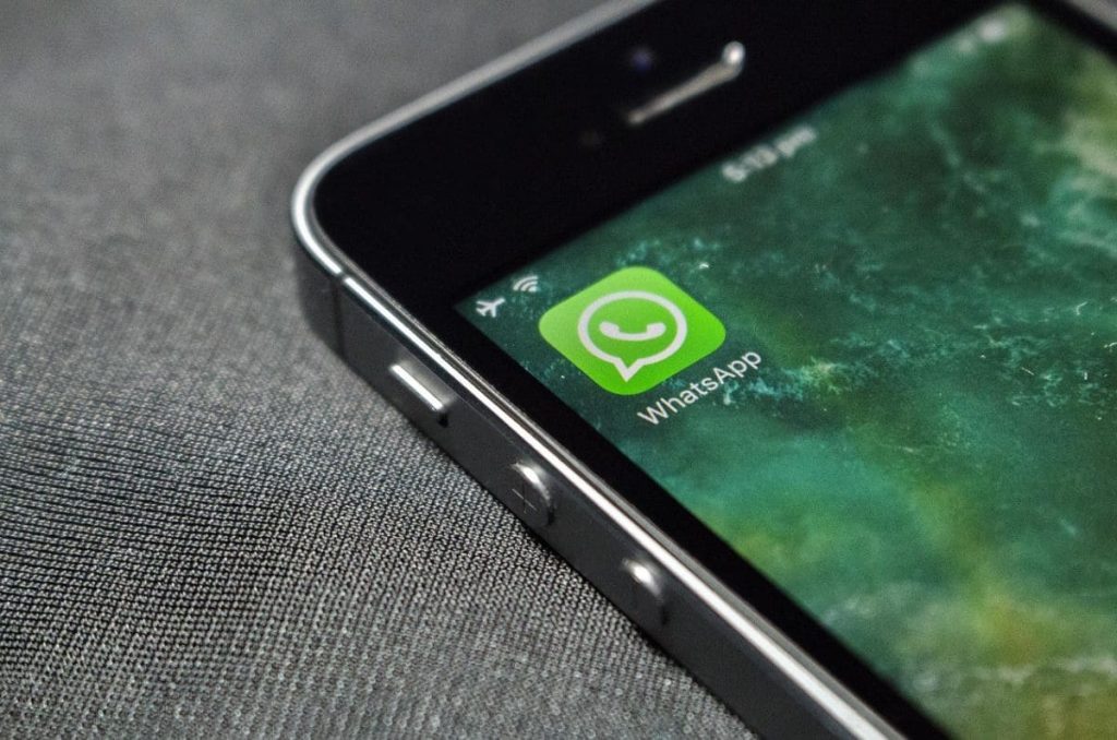 WhatsApp en celulares sin registrar